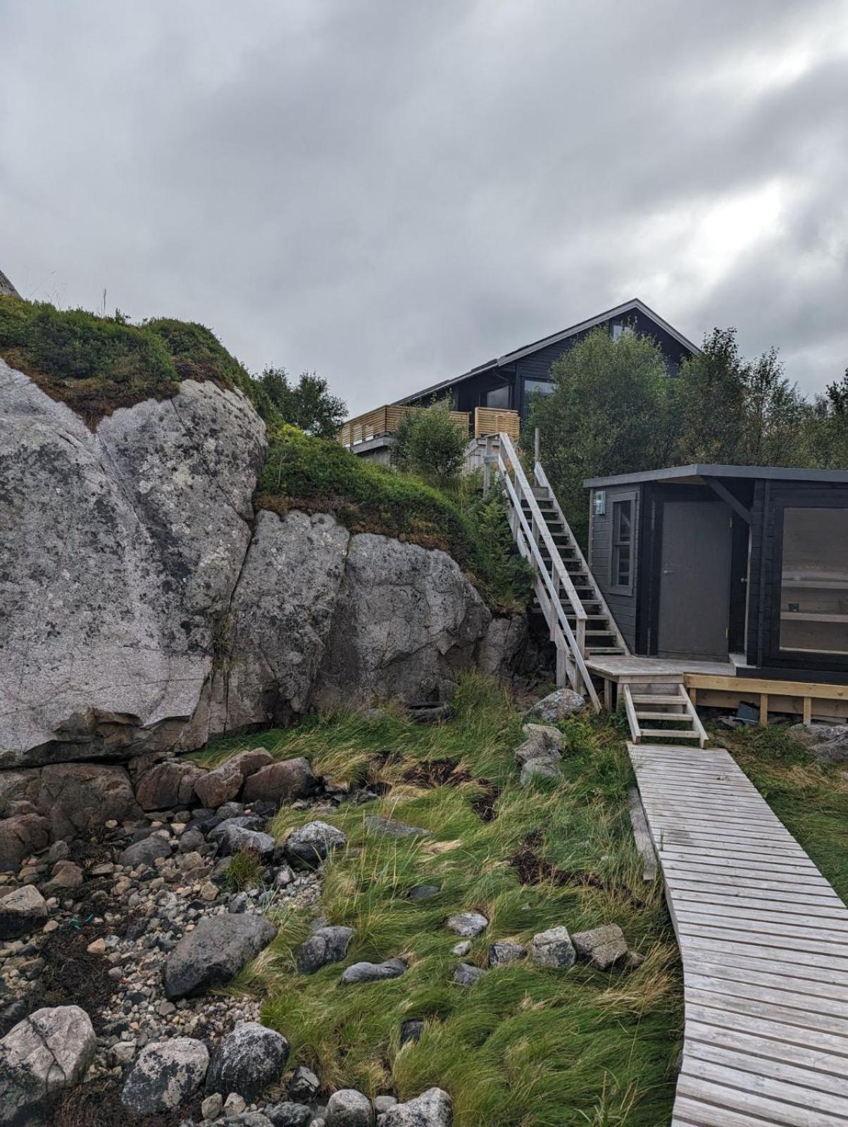 Villa Nydelig Hytte Med Fantastisk Beliggenhet Ved Sjoen Laupstad Exterior foto